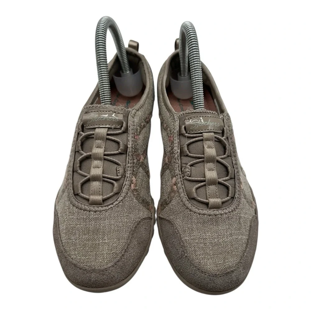 Skechers Relaxed Fit Memory Foam Slip On Shoes Womens 6.5 Taupe Slip On Sneakers